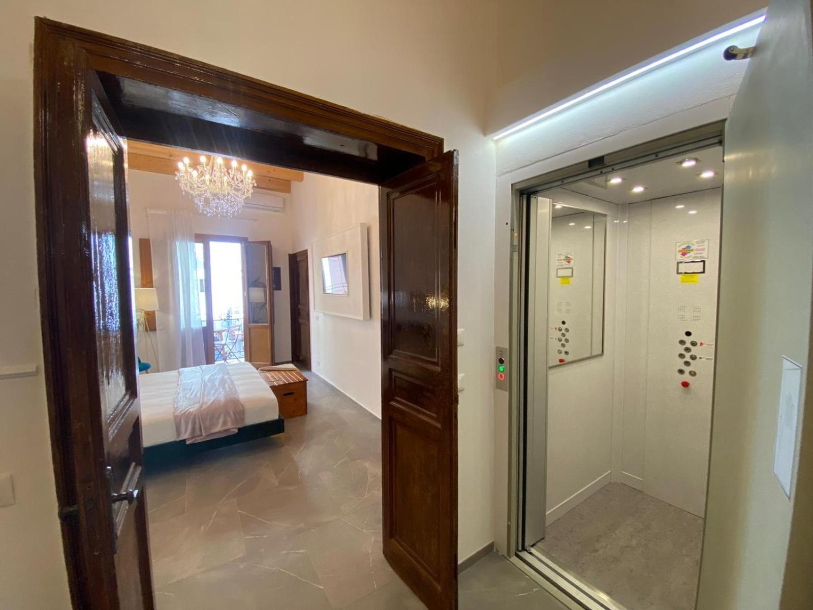 Atrium Bed & Breakfast กัสเตลลัมมาเร เดล โกลโฟ ภายนอก รูปภาพ